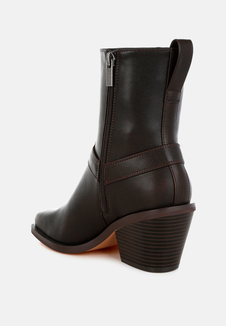 baccata elevated harness detail ankle boots#color_brown