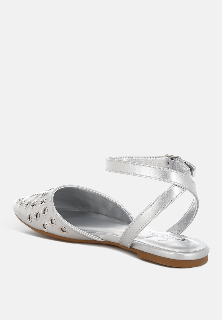 chalcis metallic eyelet detail flat sandals#color_silver