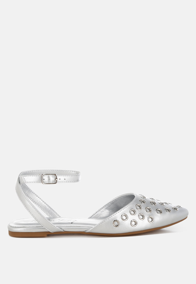 chalcis metallic eyelet detail flat sandals#color_silver