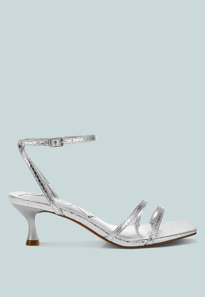 deacon faux leather strappy sandals#color_silver