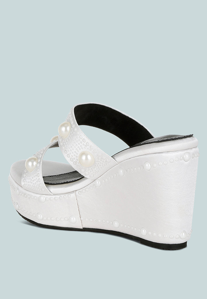 django pearl embellished wedge sandals#color_white