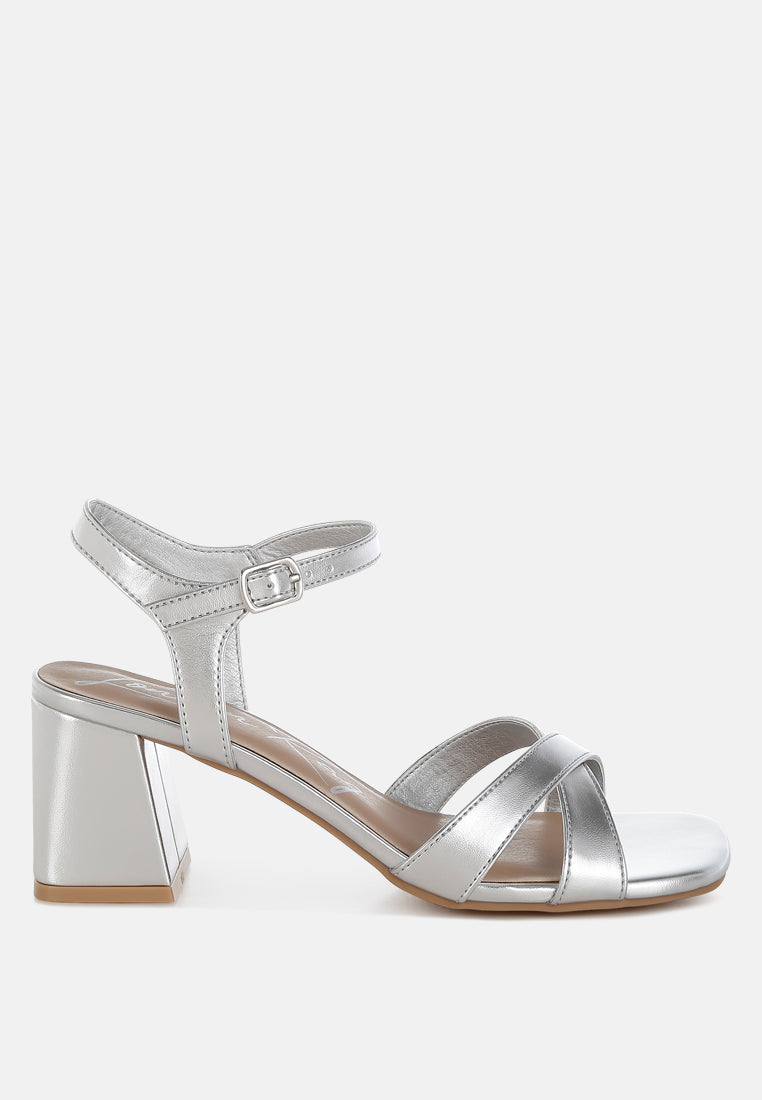 edessa metallic ankle strap sandals#color_silver