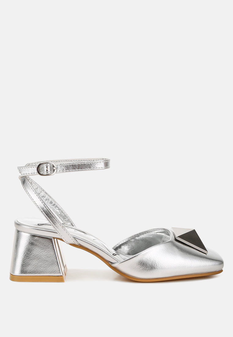 griselda brooch detail ankle strap sandals#color_silver