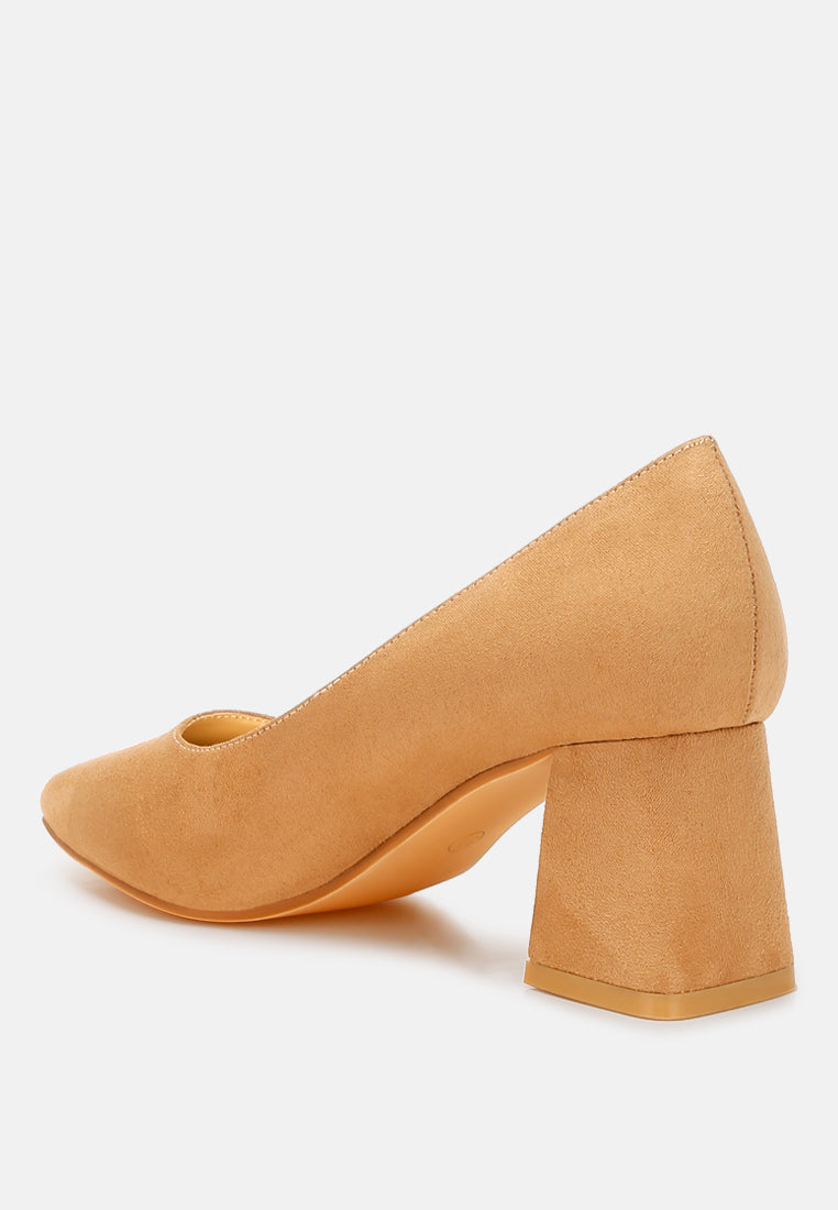 malai block heel pumps#color_beige