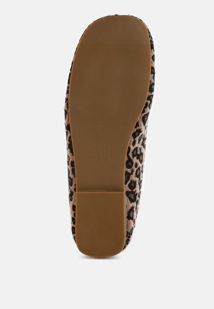 paboa leopard print flat loafers#color_leopard