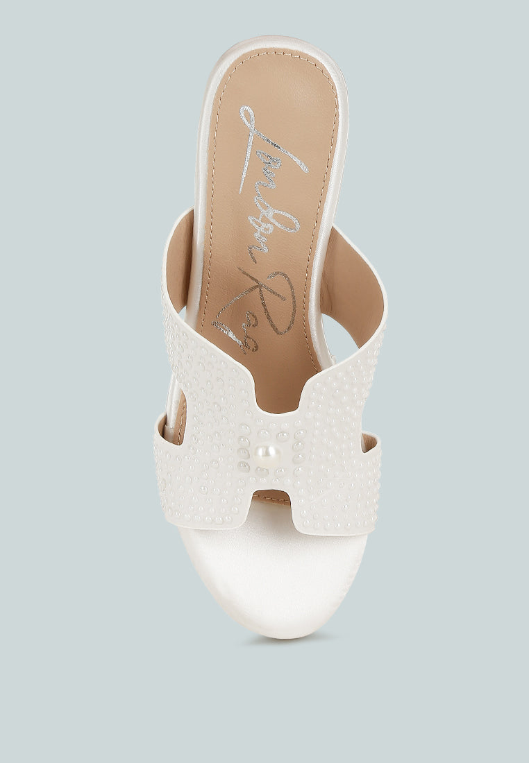 enier satin pearl detail wedge sandals#color_white