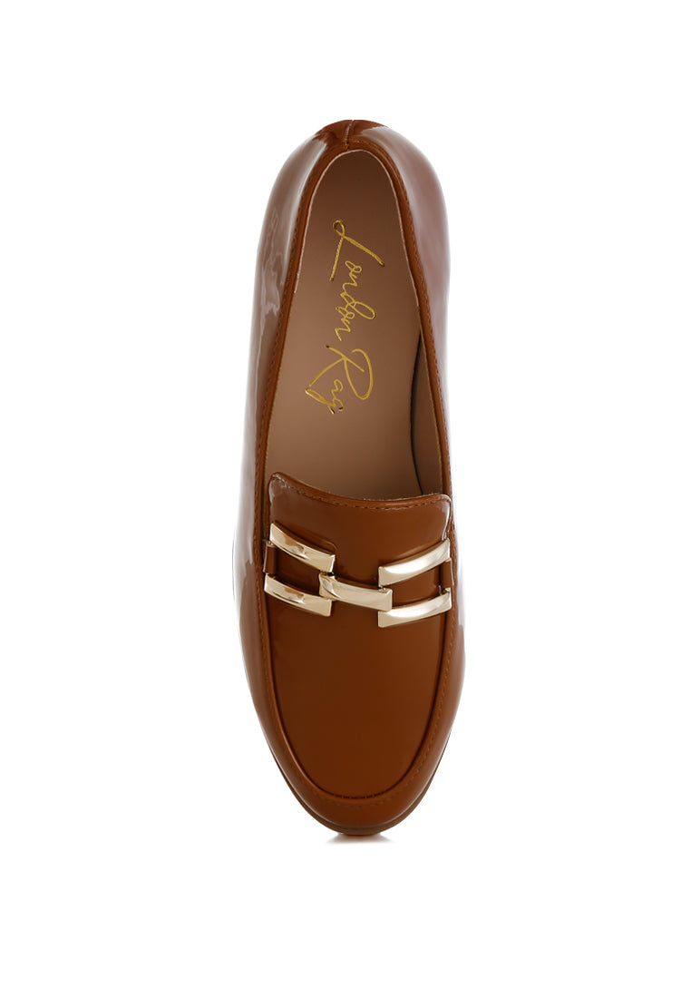 revanta patent faux leather loafers#color_tan