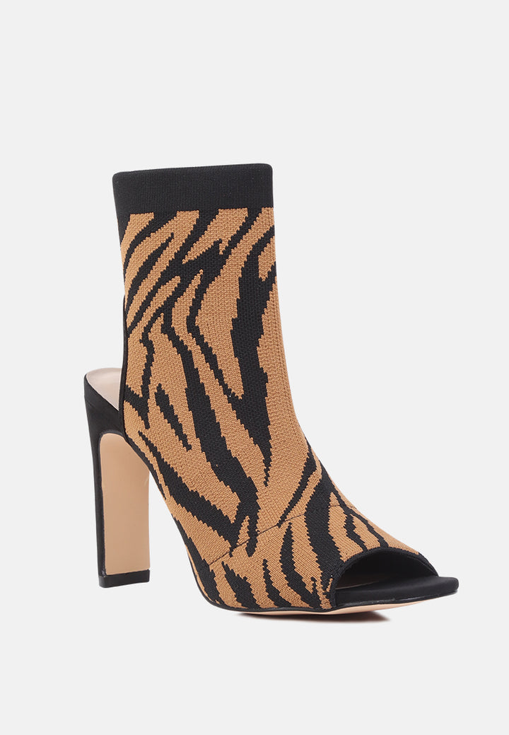 peep toe stretchy boots#color_zebra